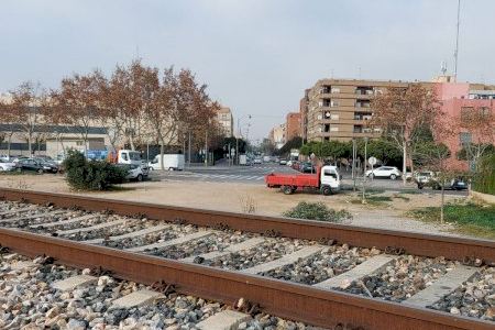 La vía sigue separando zonas del municipio La vía sigue separando zonas del municipio