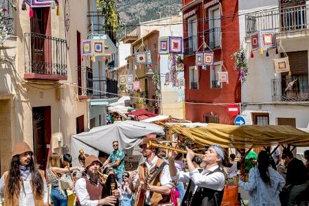 Finestrat celebra la 10ª edición de su Mercat Gastronòmic i Tradicional el fin de semana del 11 y 12 de abril