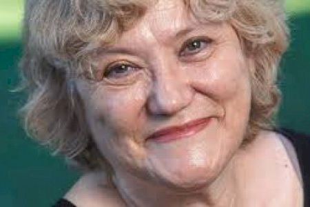 Alcoi inaugura aquest dissabte la plaça Isabel-Clara Simó coincidint amb l’efemèride del seu naixement