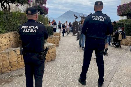 Dispositiu de seguretat i talls de Trànsit a Altea amb motiu de la Setmana Santa