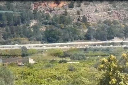 Un accident en l'AP-7 a Oliva provoca llargues retencions en ple Dijous Sant i deixa un ferit