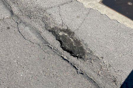 Compromís per Almenara denuncia el "desolador" estat de l'asfaltat i critica la "paràlisi" del govern de Pérez Compromís per Almenara denuncia el "desolador" estat de l'asfaltat i critica la "paràlisi" del govern de Pérez