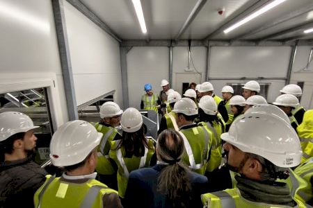 El Ayuntamiento de Onil respalda la modernización de la planta de Villena para mejorar la gestión de residuos