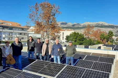 Altea refuerza su modelo energético local con dos nuevas instalaciones fotovoltaicas de autoconsumo colectivo Altea refuerza su modelo energético local con dos nuevas instalaciones fotovoltaicas de autoconsumo colectivo