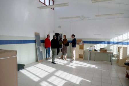 El Ayuntamiento inicia las obras en el CEIP San Luis Gonzaga de El Realengo para habilitar un servicio de comedor escolar El Ayuntamiento inicia las obras en el CEIP San Luis Gonzaga de El Realengo para habilitar un servicio de comedor escolar