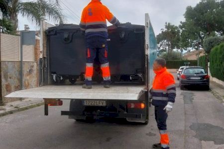 Benicàssim comienza la renovación de la totalidad de los contenedores del municipio con cerca de 3.000 contenedores en 600 islas