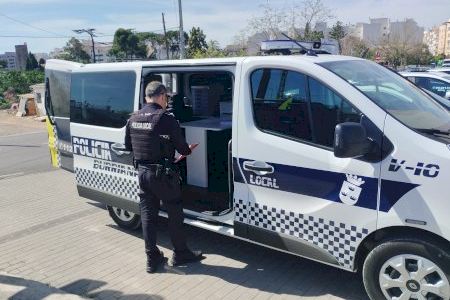 Una familia de Burriana usa una tarjeta falsa de movilidad reducida para aparcar en plazas reservadas Una familia de Burriana usa una tarjeta falsa de movilidad reducida para aparcar en plazas reservadas