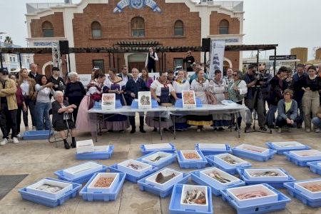 La subasta tradicional de pescado y el mercado marinero, grandes atractivos de la mañana de Escala a Castelló La subasta tradicional de pescado y el mercado marinero, grandes atractivos de la mañana de Escala a Castelló