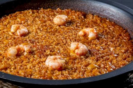 Alicante acude por primera vez a la feria internacional Salón Gourmets en Madrid con un showcooking de arroz meloso