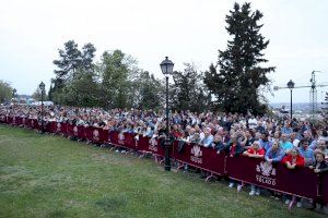 Alicante “prende” Toledo: una hoguera ante 5.000 personas sella un acuerdo histórico entre ambas ciudades - (foto 4) Alicante “prende” Toledo: una hoguera ante 5.000 personas sella un acuerdo histórico entre ambas ciudades - (foto 4)