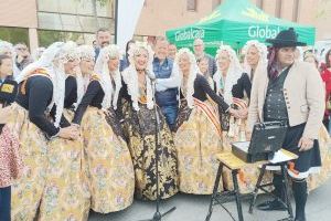 Alicante “prende” Toledo: una hoguera ante 5.000 personas sella un acuerdo histórico entre ambas ciudades - (foto 9) Alicante “prende” Toledo: una hoguera ante 5.000 personas sella un acuerdo histórico entre ambas ciudades - (foto 9)