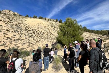 Petrer invita a descubrir el valor natural del Arenal de l’Almorxó con nuevas rutas teatralizadas