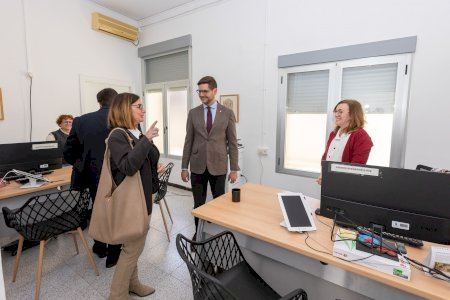 La oficina de atención de Benipeixcar supera las 750 atenciones desde su apertura