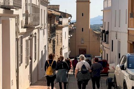 Atzúvia y Forna inician la actividad comunitaria “Camina” para promover la salud y la convivencia entre la población