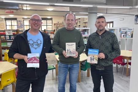 Las bibliotecas de Villena incorporan nuevos títulos sobre movilidad sostenible