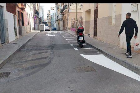 Alicante mejora la movilidad peatonal y viaria en varias calles del barrio de San Antón tras atender una petición vecinal