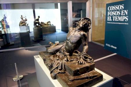 Una mostra amb escultures de bronze inicia el programa de divulgació del patrimoni de la Diputació en el MuVIM