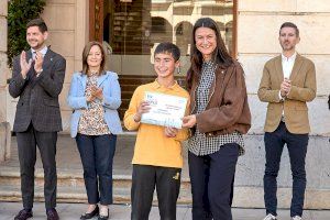Gandia conmemora el Día Internacional de la Mujer con un acto institucional con una amplia participación educativa, social y comercial - (foto 16)