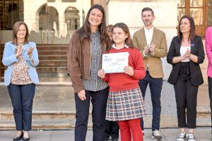Gandia conmemora el Día Internacional de la Mujer con un acto institucional con una amplia participación educativa, social y comercial - (foto 19)