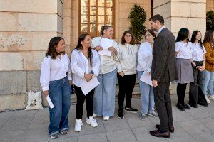 Gandia conmemora el Día Internacional de la Mujer con un acto institucional con una amplia participación educativa, social y comercial - (foto 24)