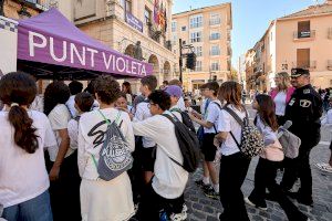 Gandia conmemora el Día Internacional de la Mujer con un acto institucional con una amplia participación educativa, social y comercial - (foto 26)