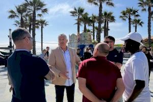 Torrevieja presenta seis nuevos eurotaxis para reforzar el servicio en la ciudad - (foto 2)