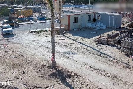 Roban a plena luz del día en una obra de San Miguel de Salinas