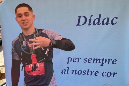 El emotivo homenaje en la MiM del Penyagolosa Trails a un joven corredor fallecido en Vila-real