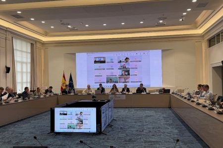 Valenciaport se posiciona como referente en el impulso de un modelo logístico sin papel