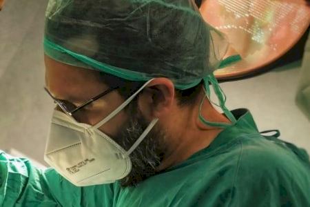 Un hospital de Valencia incorpora una técnica revolucionaria en urología que elimina las incisiones en cirugía