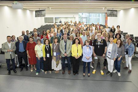 La UJI reúne a 80 especialistas de toda España para abordar los nuevos retos de la orientación universitària