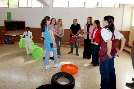 Benidorm concede más de 100.000 € en ayudas para financiar tratamientos psicopedagógicos de menores con necesidades especiales