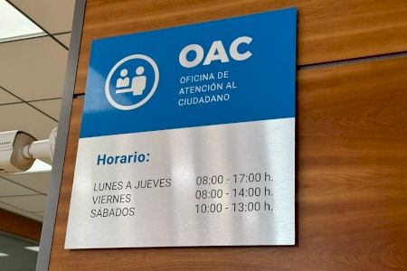 La Oficina de atención Ciudadana (OAC) del Ayuntamiento de Calp atendió en 2025 a 25.804 personas, un 76 % más que en 2021