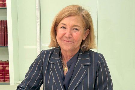 Teresa Aparicio Colomer toma posesión como nueva notaria de La Pobla de Vallbona