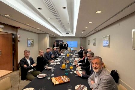 XarxaTec reúne a sus asociad@s en Castellón para analizar nuevas vías de financiación para el crecimiento empresarial junto a Renta 4