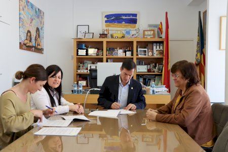 El Ayuntamiento de Burjassot firma un convenio de colaboración con Fem Salut Mental de Burjassot