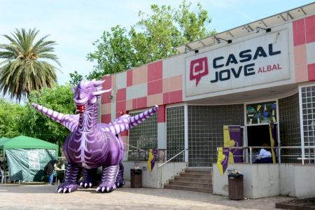 Éxito de participación en las jornadas “Rol and Roll VI” del Casal Jove