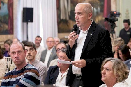 Wences Alós Valls apela a la unidad institucional en la Cumbre de Alcaldes para agilizar la protección de la costa de Moncofa