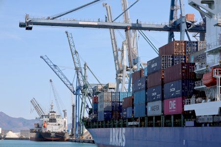 PortCastelló se desmarca del sistema portuario español con un crecimiento en tráficos del 4,2% en el primer trimestre