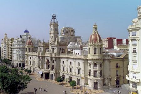 Aprobado en València el Plan Municipal de Empleo con 219 contratos para reforzar los servicios municipales