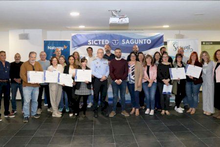 Turismo Sagunto entrega los distintivos SICTED a 32 empresas que renuevan el sello de calidad este año