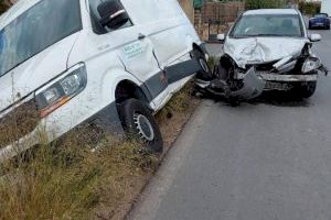 Nou accident a Alboraia després de no respectar un STOP: un menor acaba a l'Hospital Clínic - (foto 2)