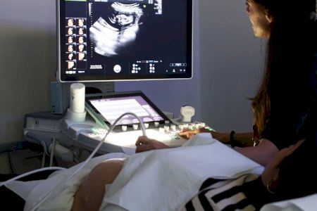 Cáncer de ovario, el tumor silencioso: claves para intentar detectarlo a tiempo y mejorar su abordaje