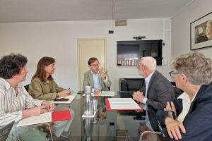 Reunió Alboraia i Conselleria d'Educació per a rebre informació sobre el trasllat al nou IES La Patacona, previst per a l'estiu - (foto 5)