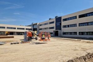 Reunió Alboraia i Conselleria d'Educació per a rebre informació sobre el trasllat al nou IES La Patacona, previst per a l'estiu - (foto 7)