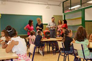 Xirivella avanza en educación inclusiva con una nueva aula UECO en el CEIP Ramón y Cajal - (foto 2)