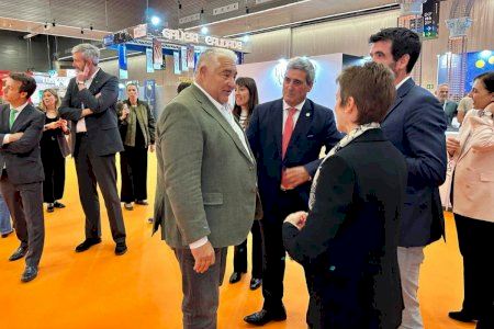 La Diputación ofrece en la principal feria de Turismo del País Vasco los productos y experiencias de la provincia de Valencia