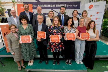 La Escuela de FP Misericòrdia, galardonada en el certamen 'Enseñamos a leer' de la Fundación José Manuel Lara y la VIU