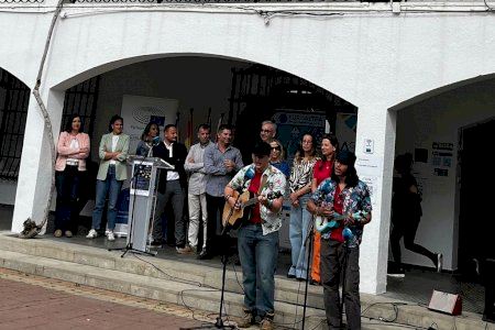 Estudiantes alteanos y holandeses participan activamente en la celebración del Día de Europa  en Altea