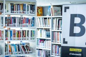 València aprueba el Plan director de Bibliotecas Municipales que prevé nuevos centros y la actualización de los fondos